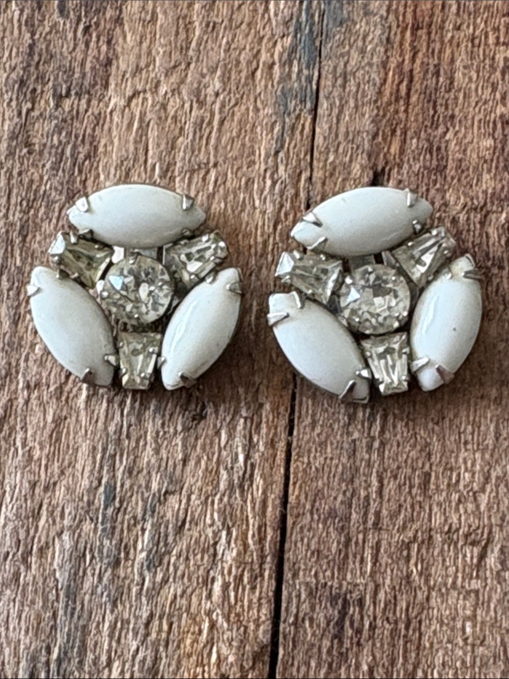 Vintage White and Clear Crystal Round clip on earrings